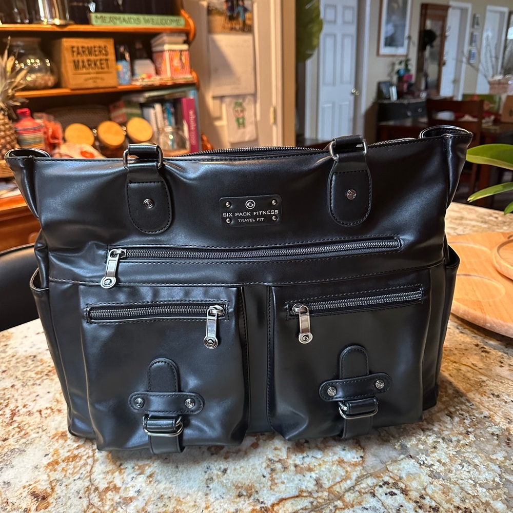 six pack fitness “renee” travel fit, meal management tote with 3 containers